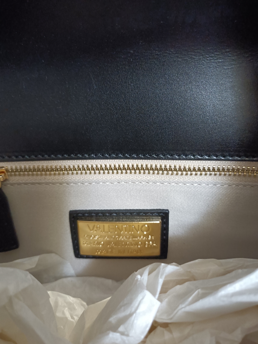 Mario Valentino Black and White Monogram Crossbody with Gold Hardware - Picture 3 of 4